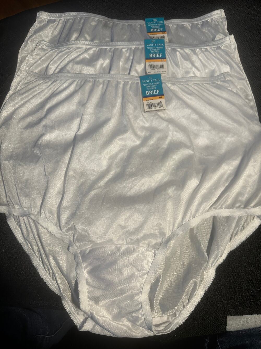 3 PR VANITY FAIR PERFECTLY YOURS 15711 RAVISSANT 7/L FULL BRIEFS- WHITE